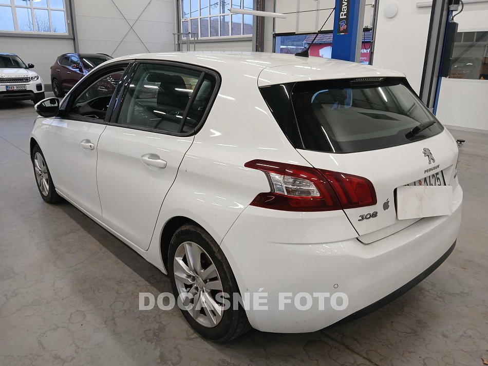 Peugeot 308 1.2PT 
