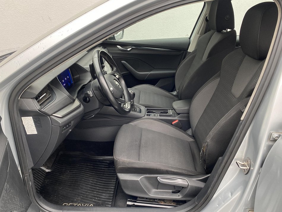 Škoda Octavia IV 2.0 TDi Ambition