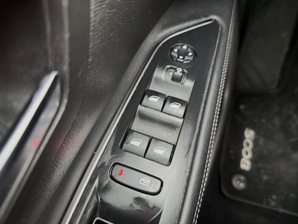 Peugeot 5008 1.5 HDi Allure