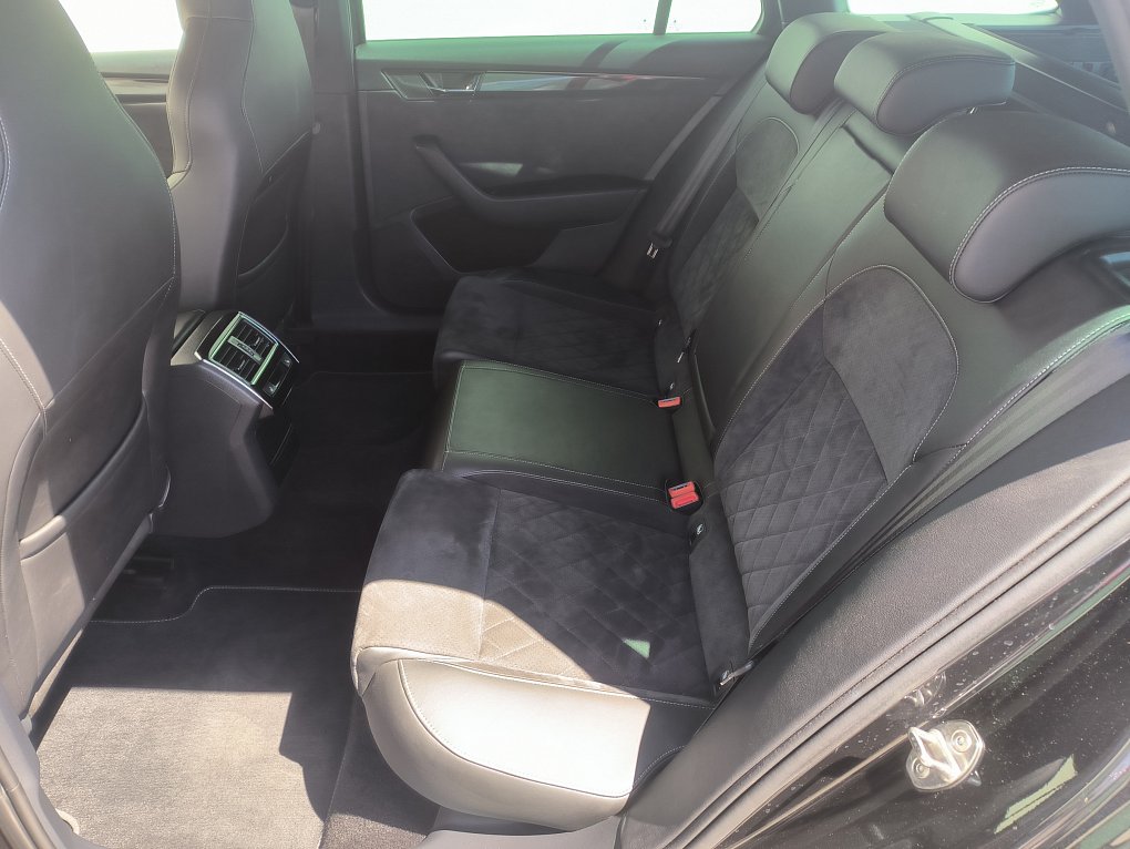 Škoda Superb III 2.0 TDi  4x4
