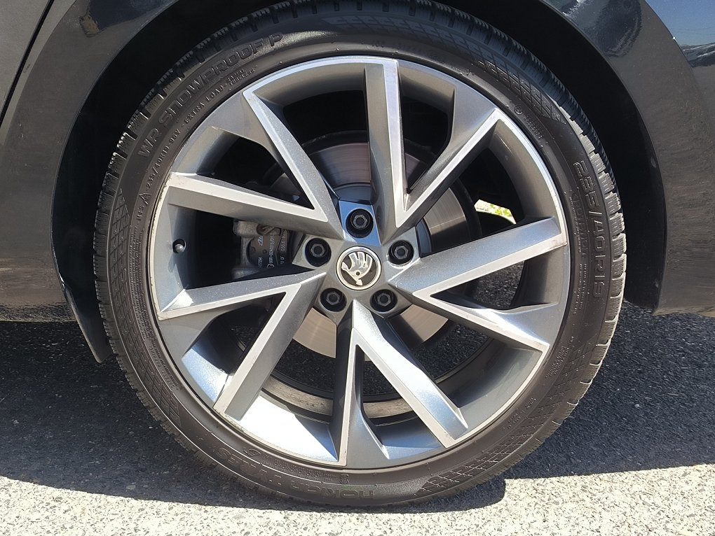 Škoda Superb III 2.0 TDi  4x4