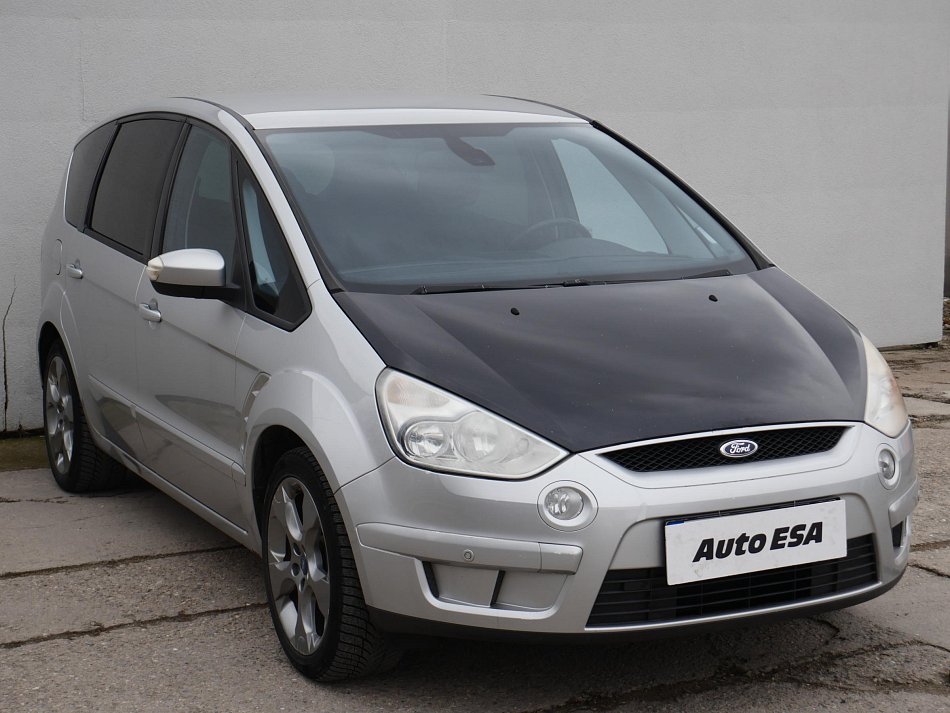 Ford S-MAX 2.0 i 