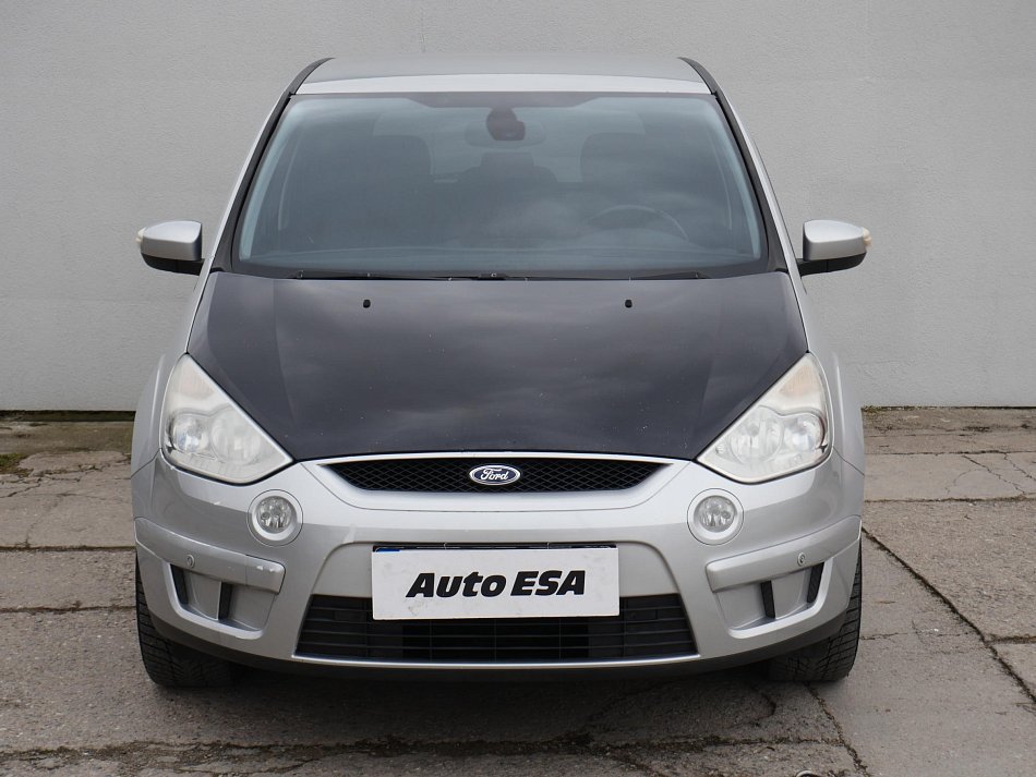 Ford S-MAX 2.0 i 