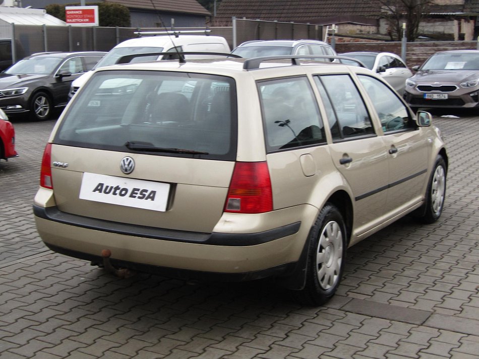 Volkswagen Golf 1.6 16V 