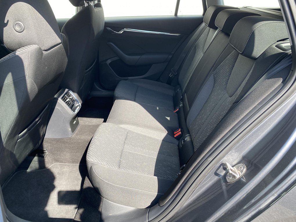 Škoda Octavia IV 2.0 TDi Style