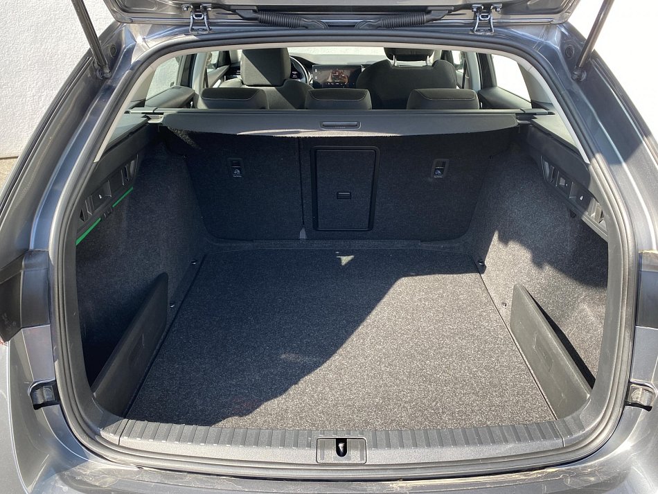 Škoda Octavia IV 2.0 TDi Style