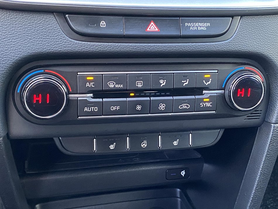 Kia Ceed 1.5T-GDi TOP