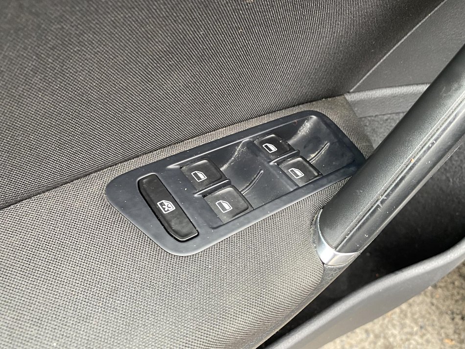 Volkswagen Golf 1.2 TSi Comfortline VII