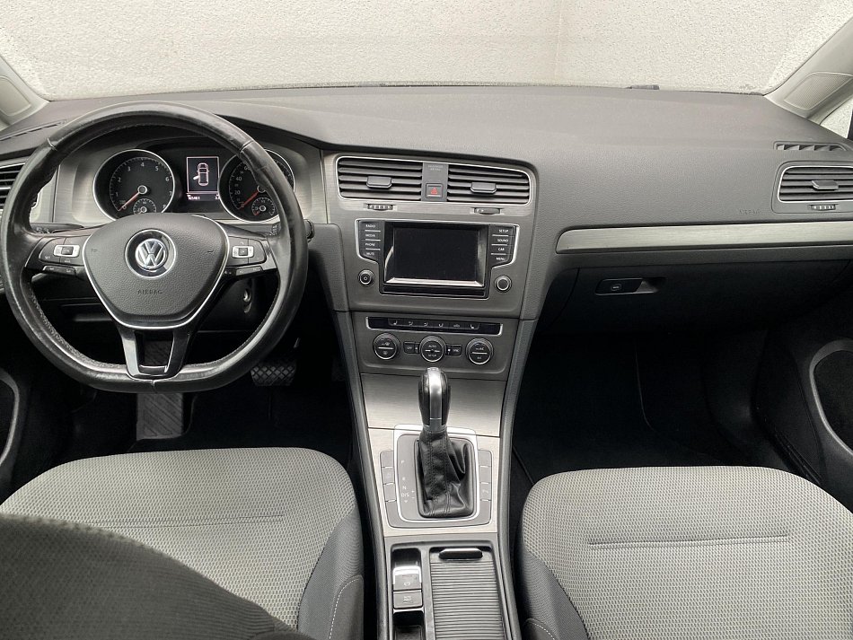 Volkswagen Golf 1.2 TSi Comfortline VII