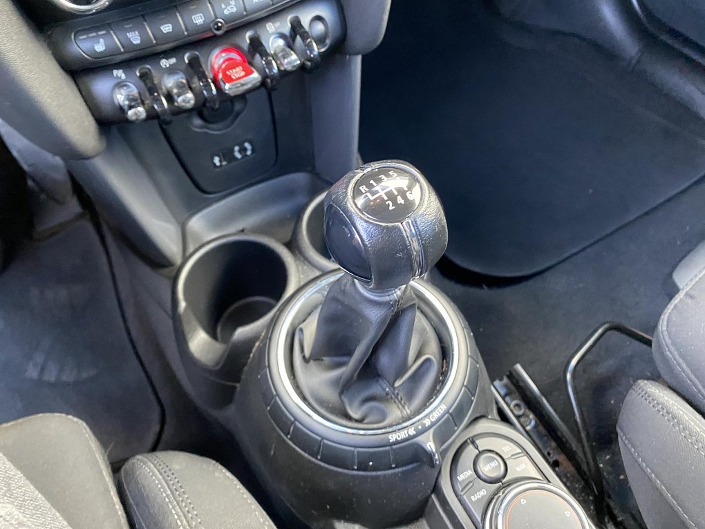 Mini Cooper 1.5i 
