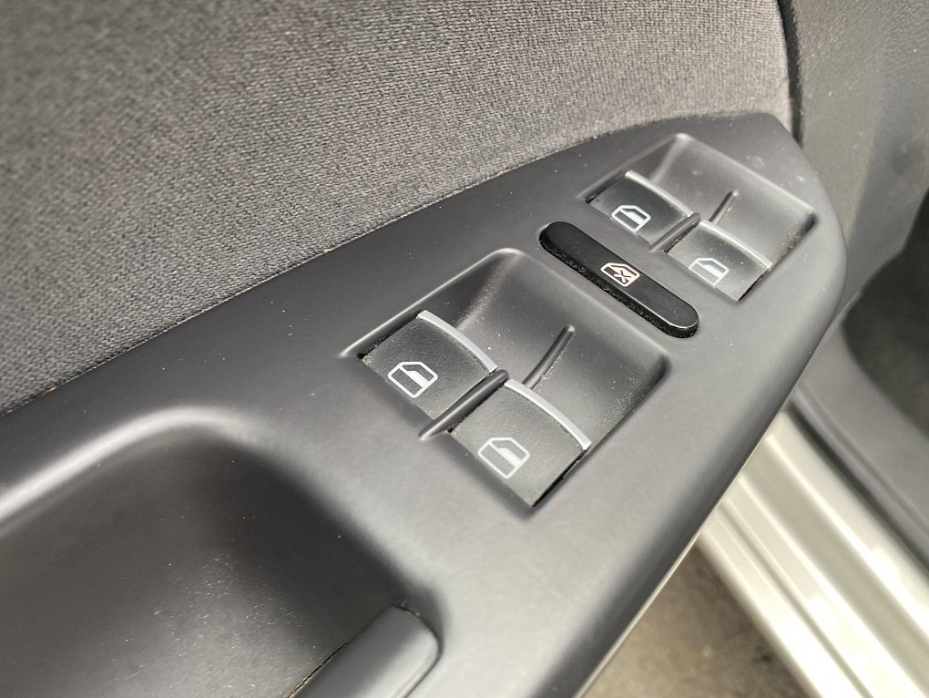 Volkswagen Touran 1.6 TDi Comfortline