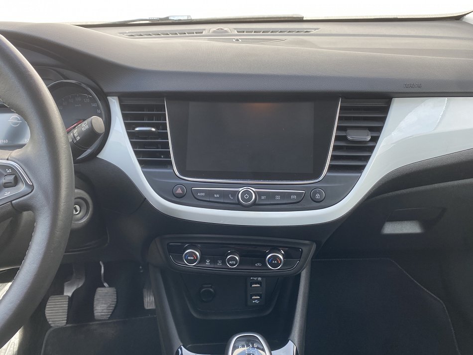 Opel Crossland X 1.2 T 