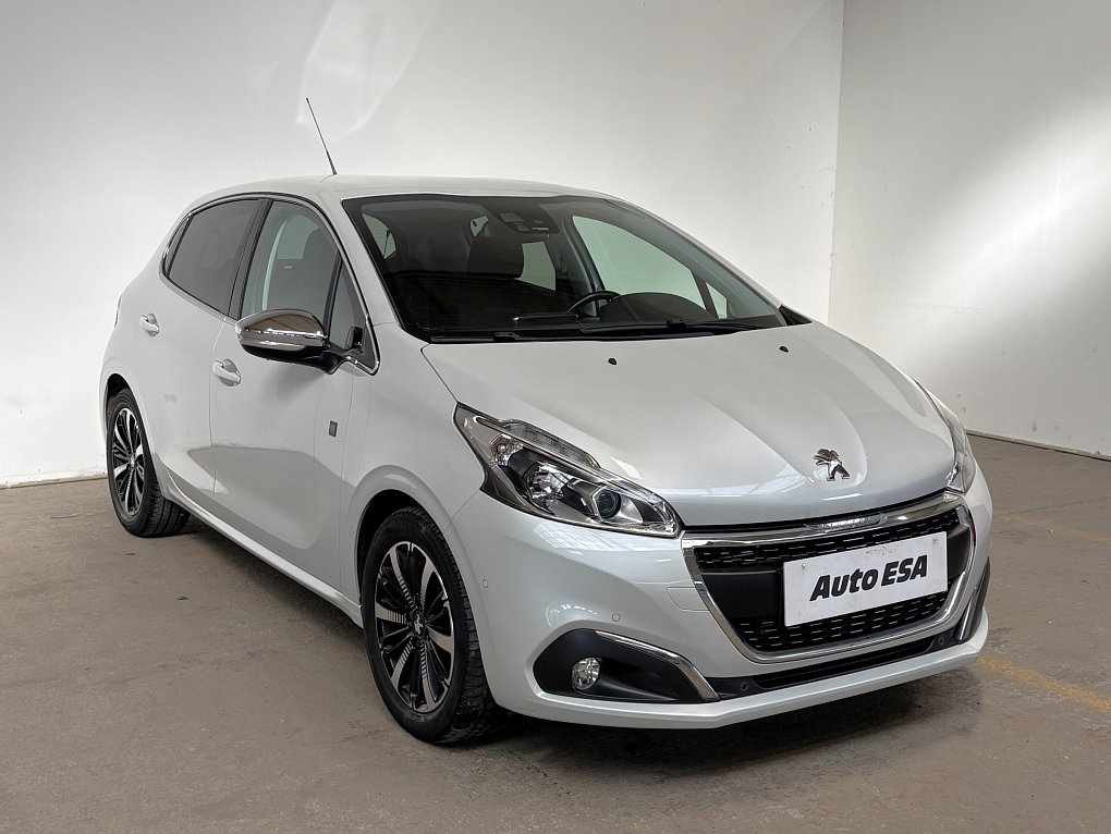 Peugeot 208 1.2 PT TechEdition
