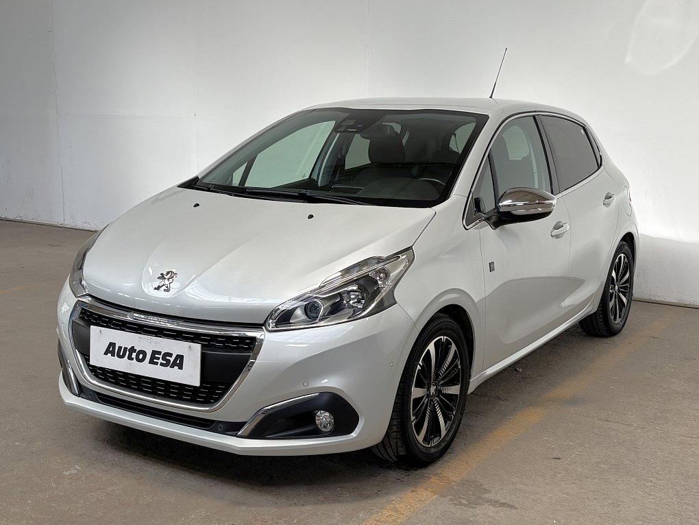 Peugeot 208 1.2 PT TechEdition