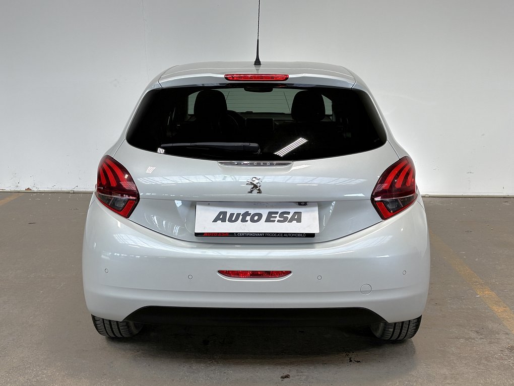 Peugeot 208 1.2 PT TechEdition