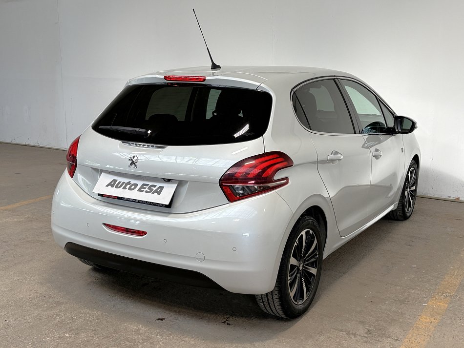Peugeot 208 1.2 PT TechEdition