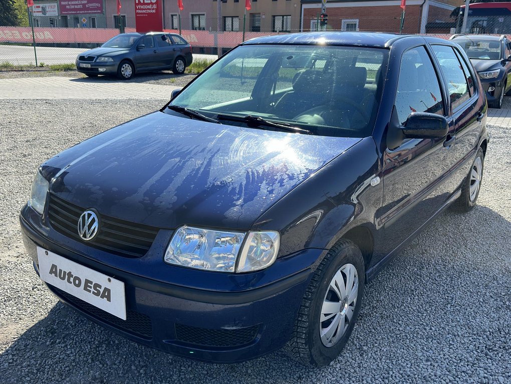 Volkswagen Polo 1.0 i 