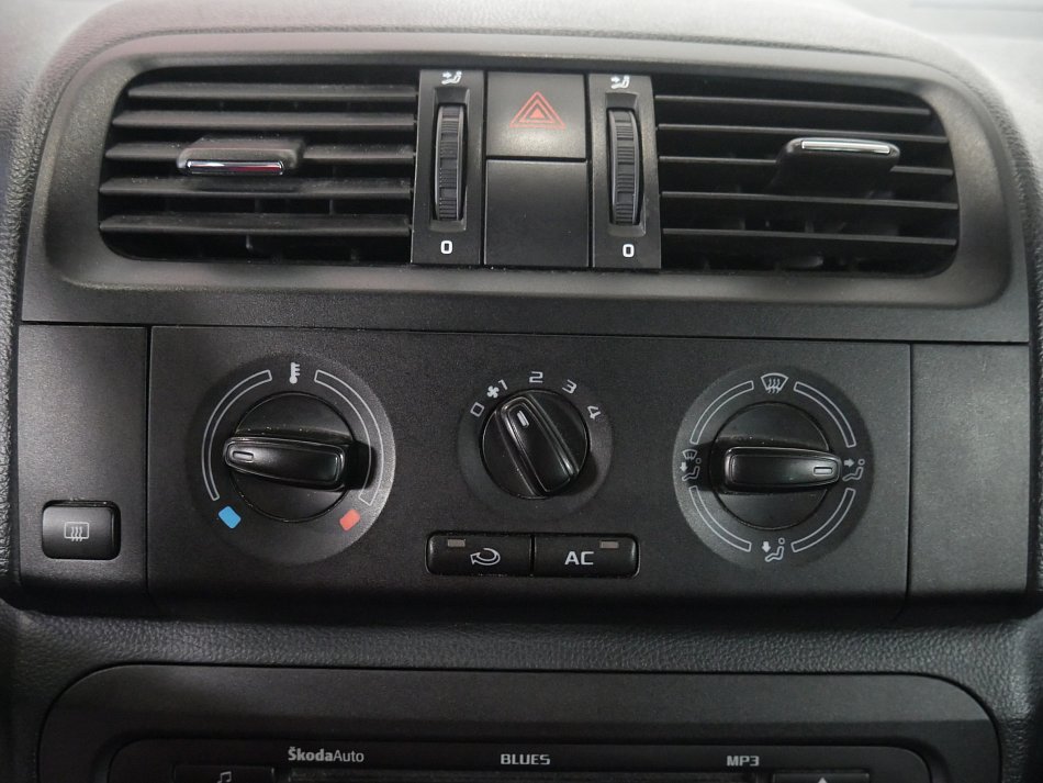 Škoda Fabia II 1.6i Ambiente