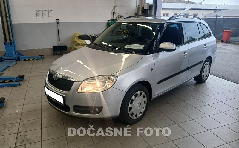 Škoda Fabia II 1.4 i Ambiente