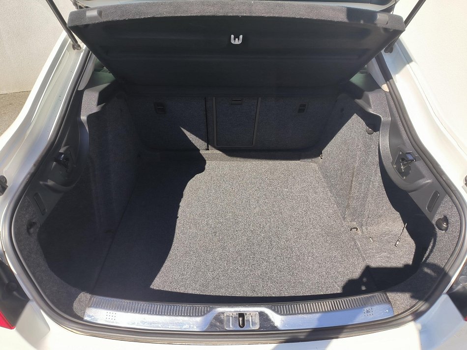 Škoda Superb II 1.6 TDi Active