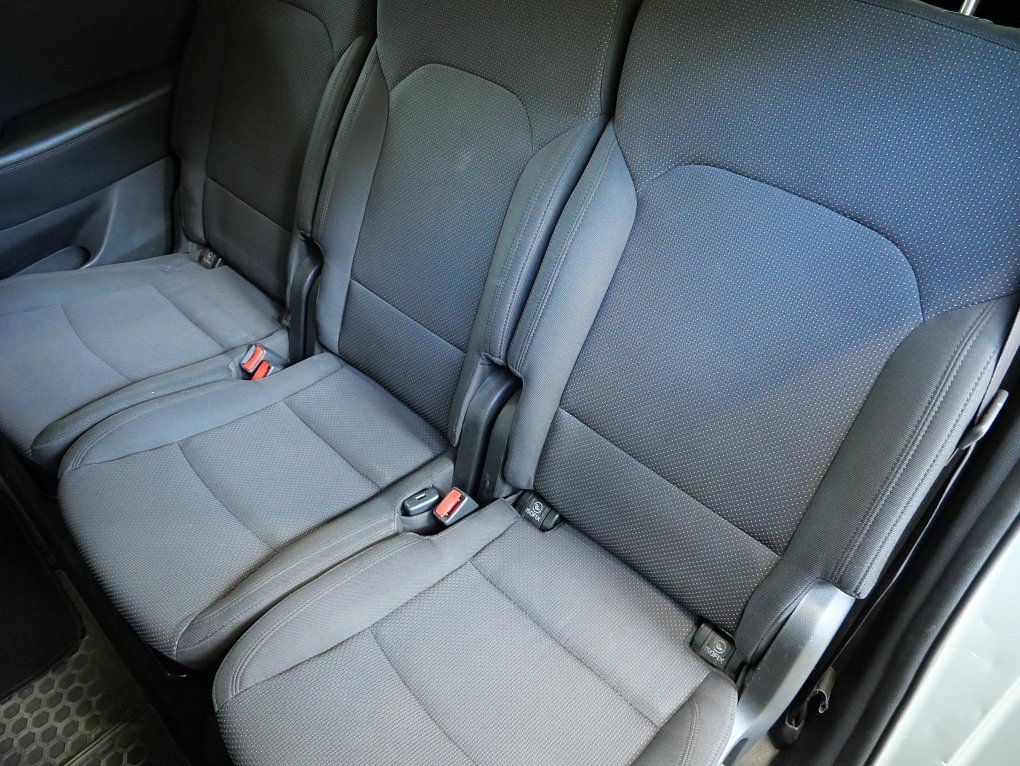 Kia Carens 1.6GDi 