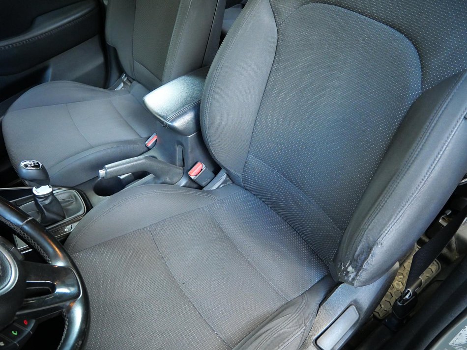 Kia Carens 1.6GDi 