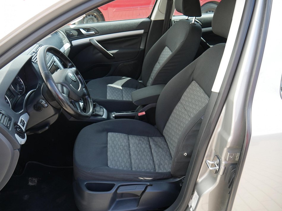 Škoda Octavia II 1.6 TDI 