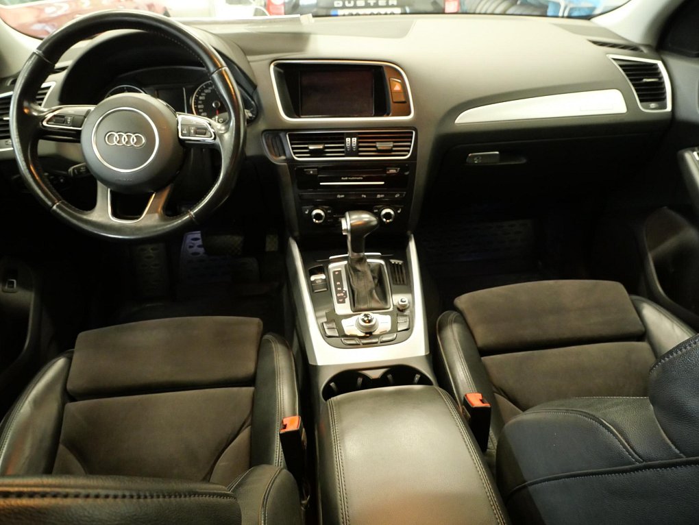 Audi Q5 2.0TDI  Quattro