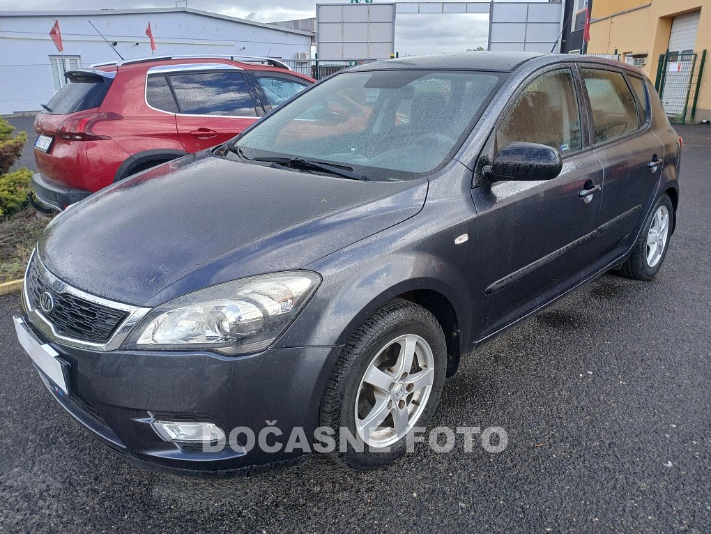 Kia Ceed 1.4CVVT 