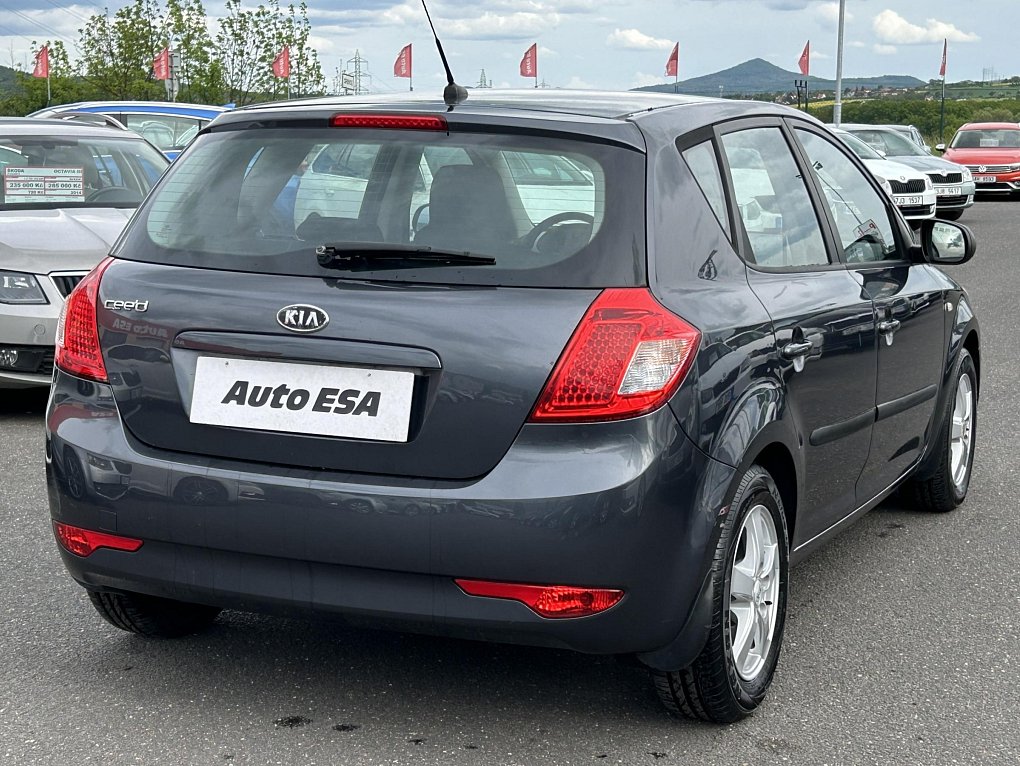Kia Ceed 1.4CVVT 