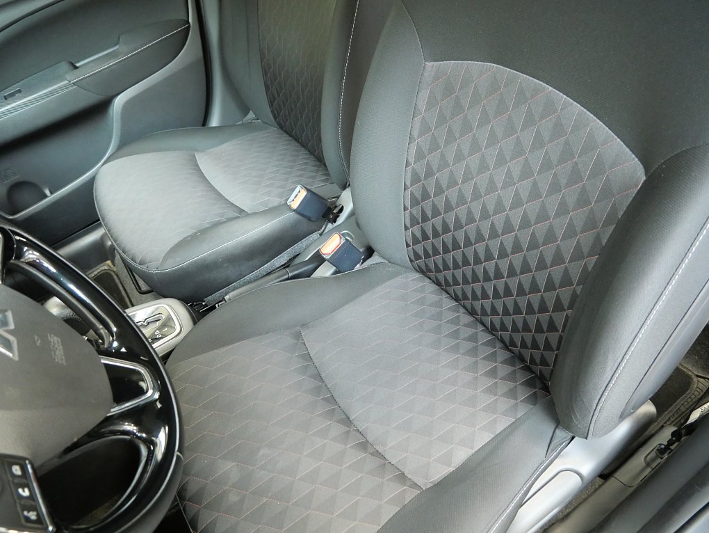 Mitsubishi Space Star 1.2i 