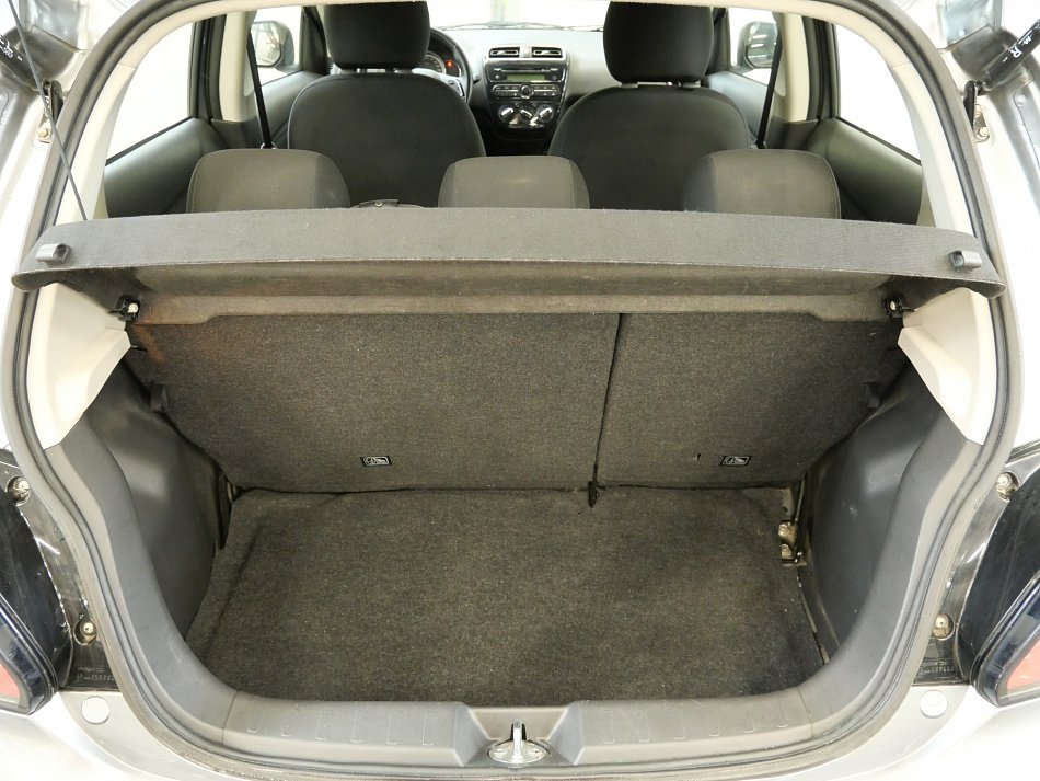 Mitsubishi Space Star 1.2i 