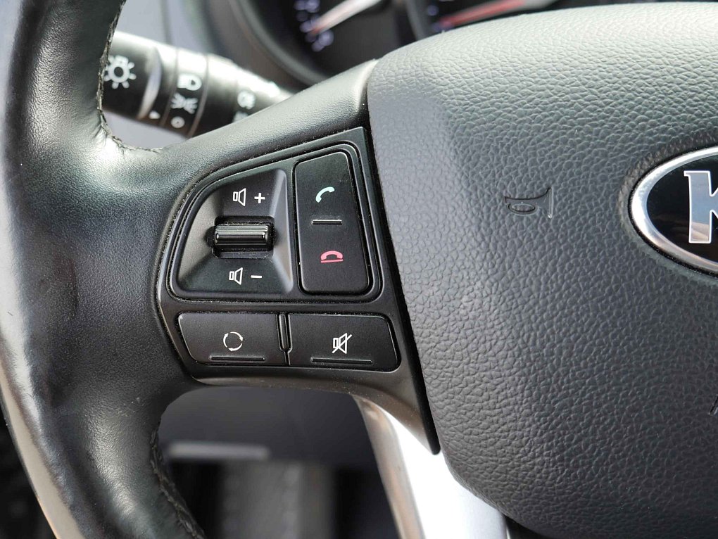 Kia Rio 1.4CVVT 