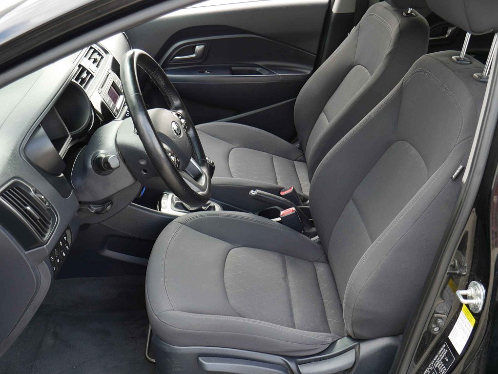 Kia Rio 1.4CVVT 