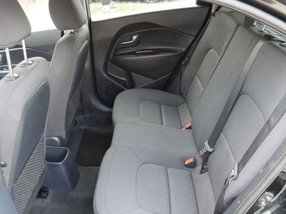 Kia Rio 1.4CVVT 