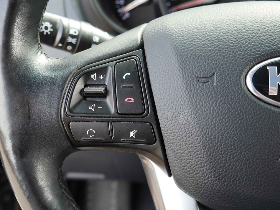 Kia Rio 1.4CVVT 