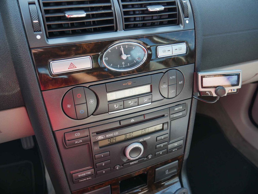 Ford Mondeo 2.0i 