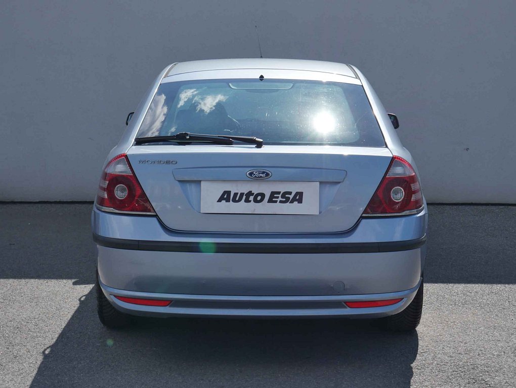 Ford Mondeo 2.0i 