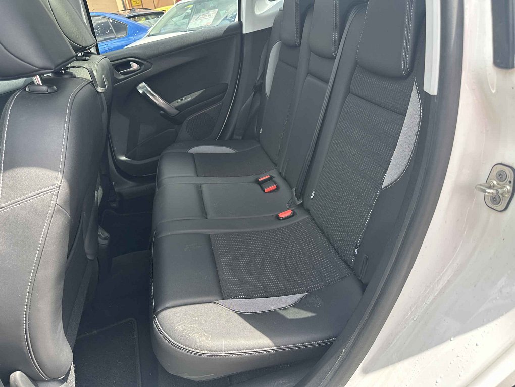 Peugeot 2008 1.2PT 