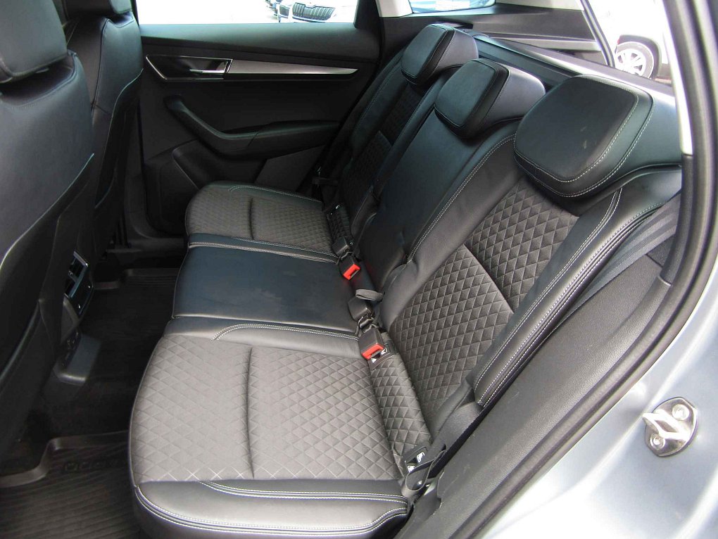 Škoda Karoq 1.0 TSi Style