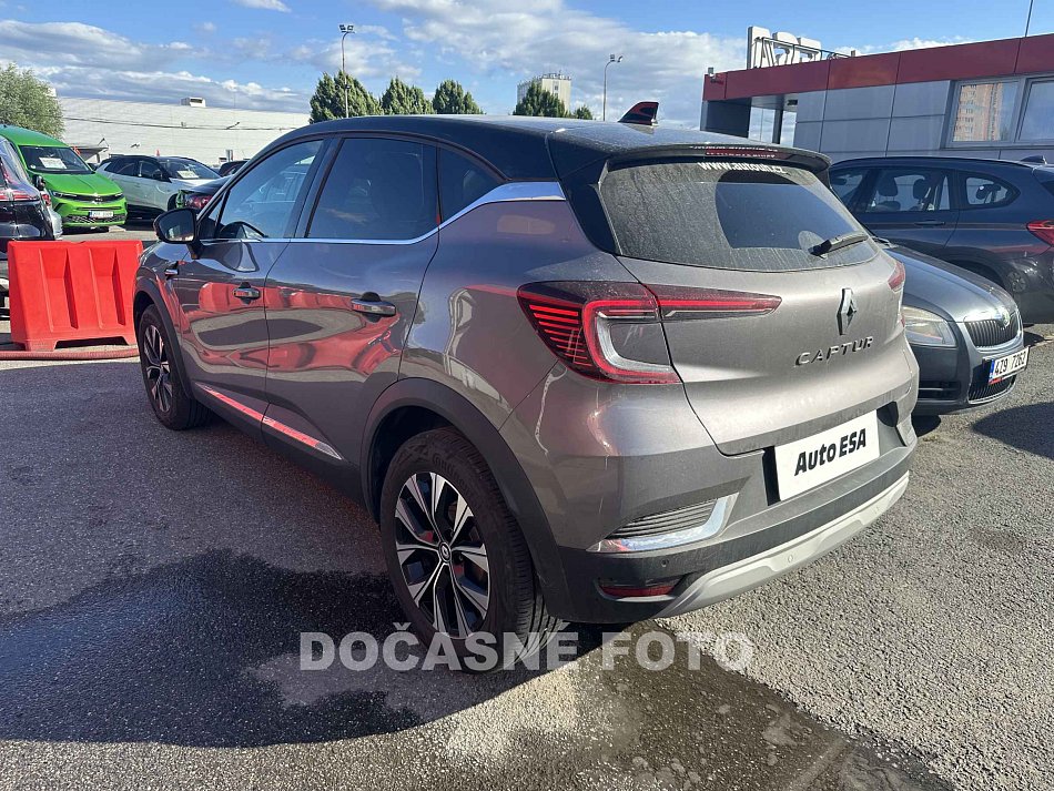 Renault Captur 1.3TCe Techno