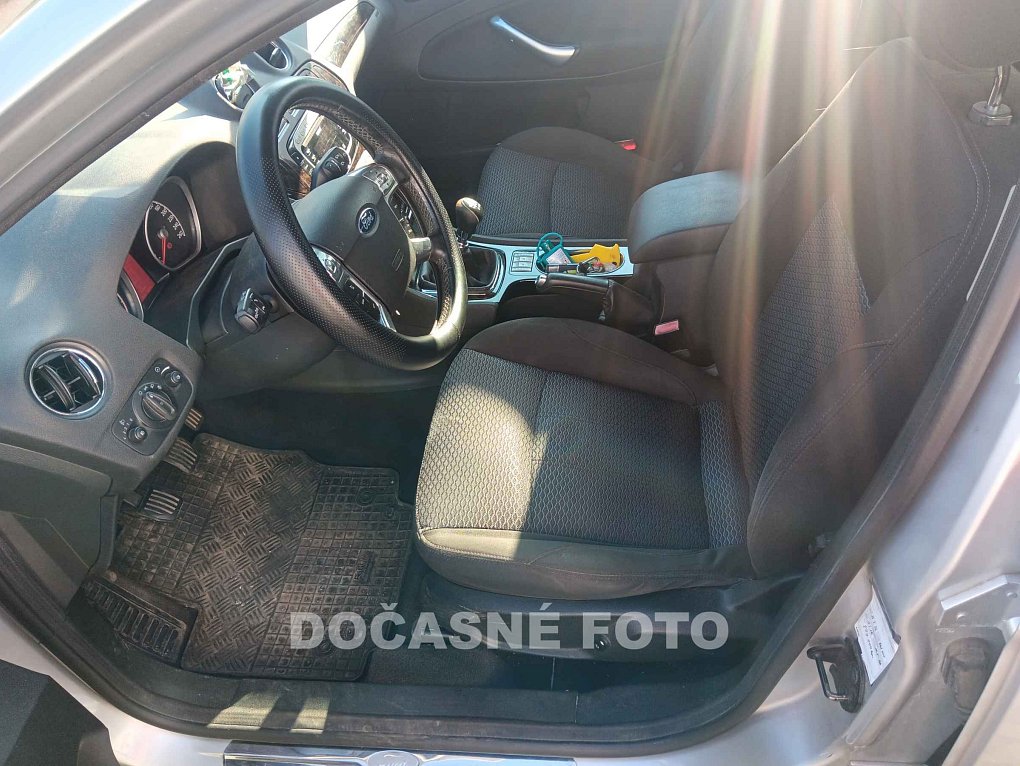 Ford Mondeo 2.0TDci 