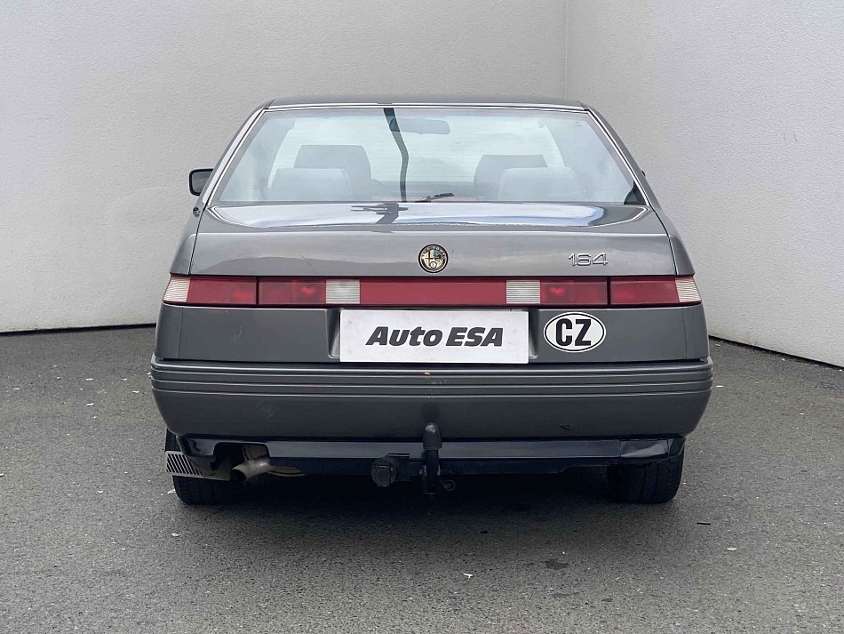 Alfa Romeo 164 3.0 V6 