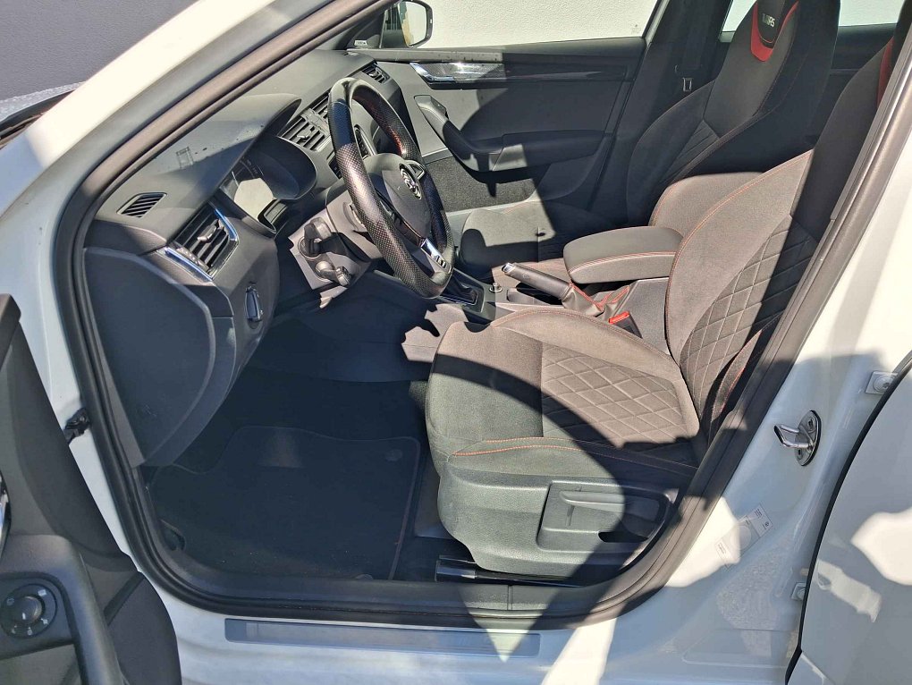 Škoda Octavia III 2.0TDi RS