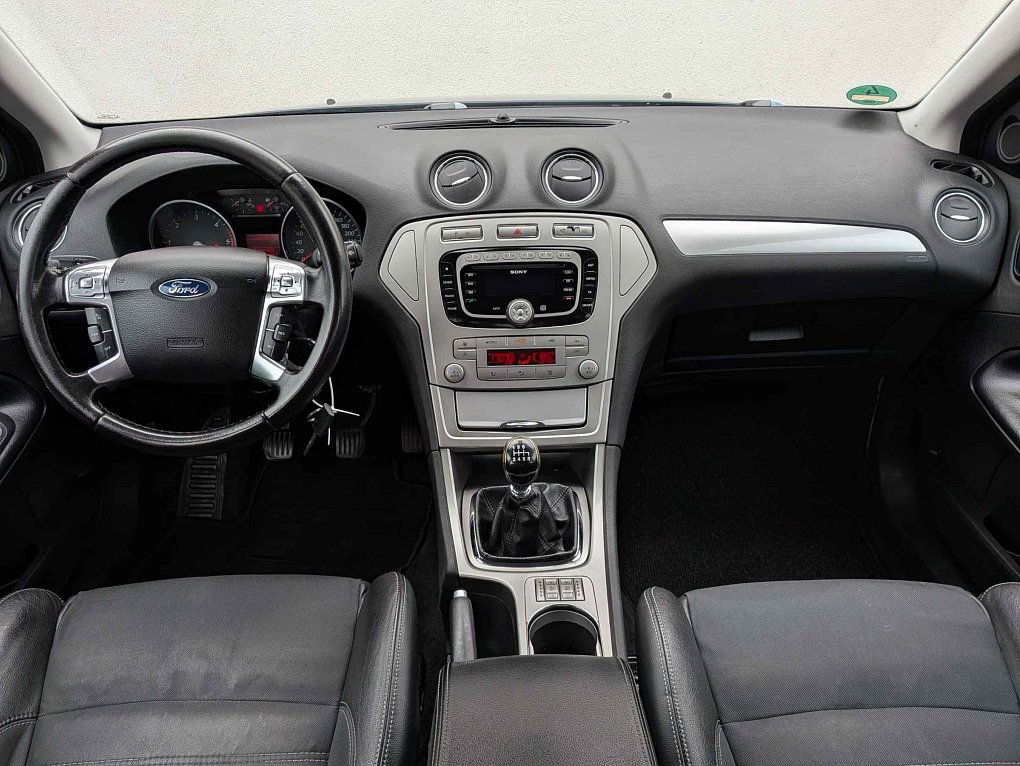 Ford Mondeo 2.2TDCi 