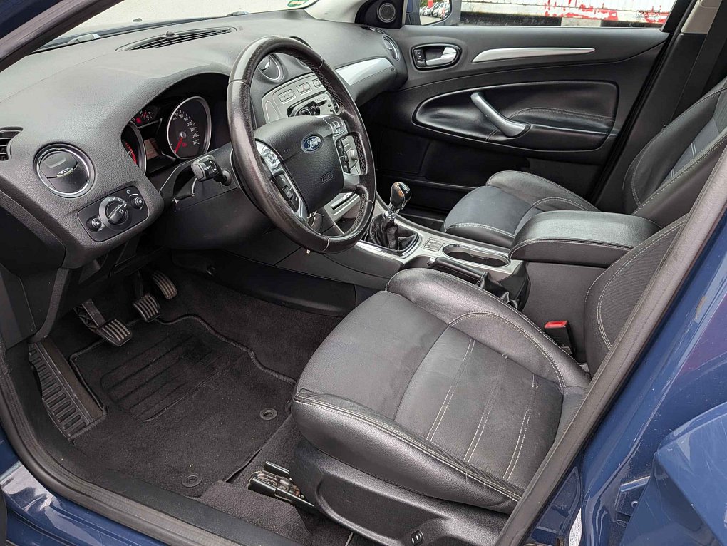 Ford Mondeo 2.2TDCi 