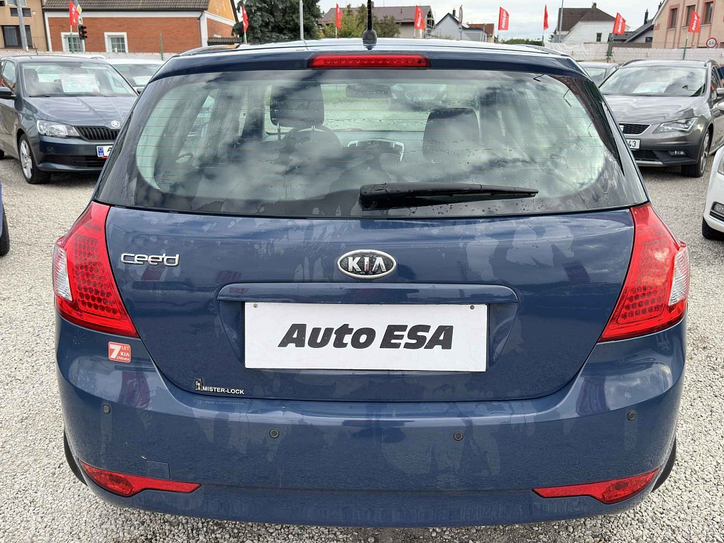 Kia Ceed 1.4CVVT 