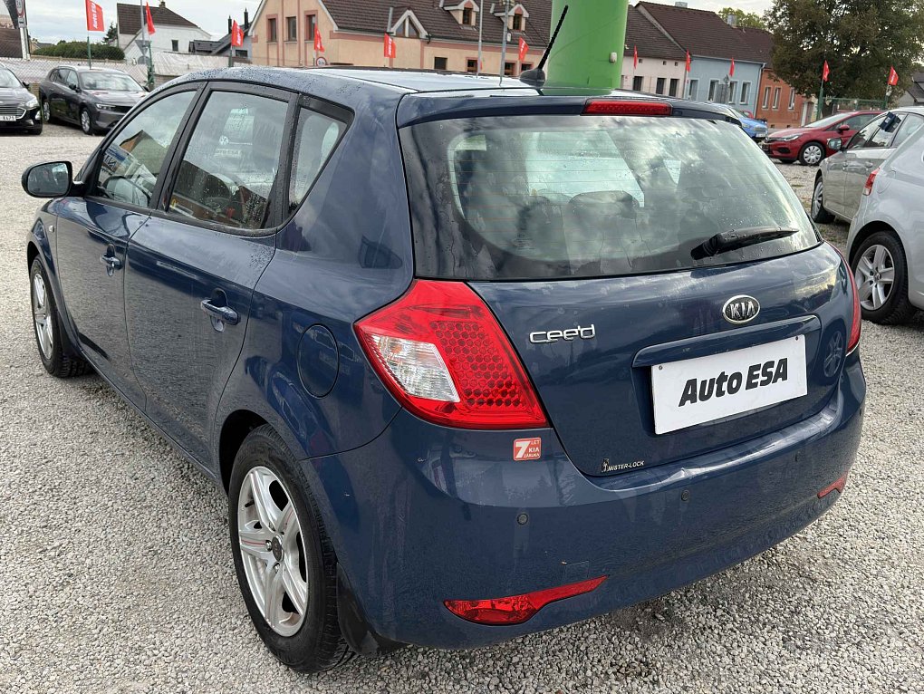 Kia Ceed 1.4CVVT 