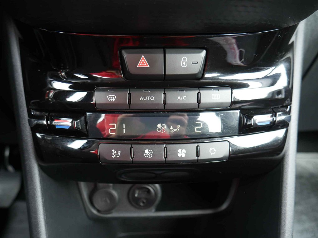 Peugeot 2008 1.2PT Active