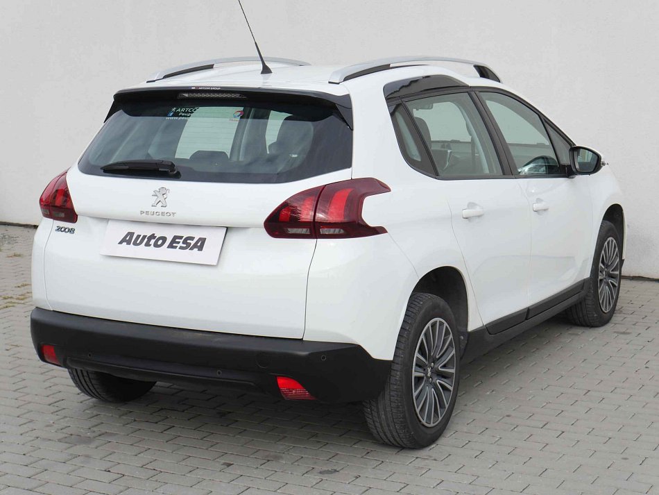 Peugeot 2008 1.2PT Active